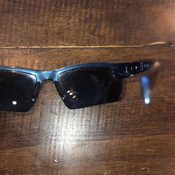 Foster Grant men’s sunglasses - Picture 8 of 10